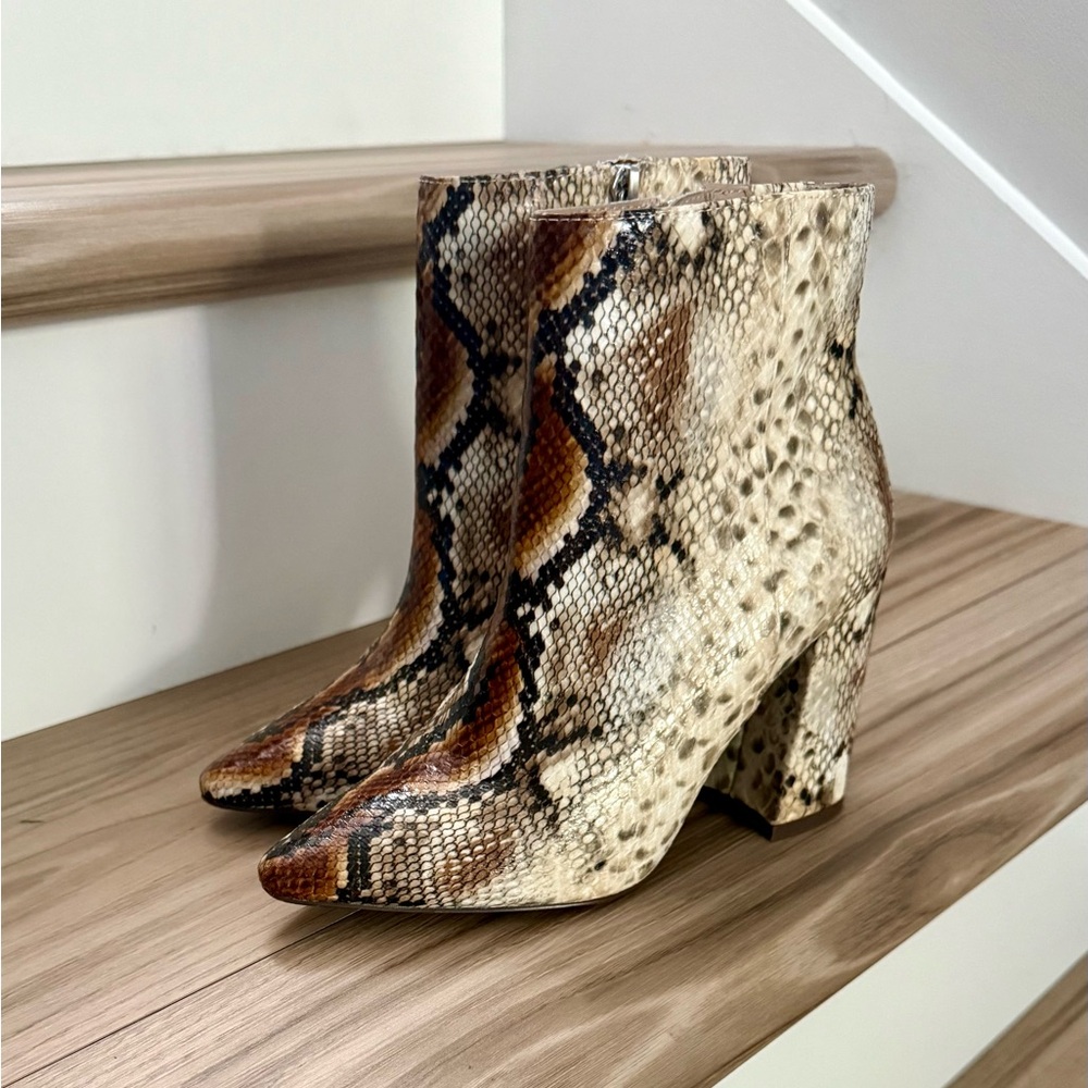 Charles By Charles David. Snakeskin Ankle Booties. Size 5 1/2 M